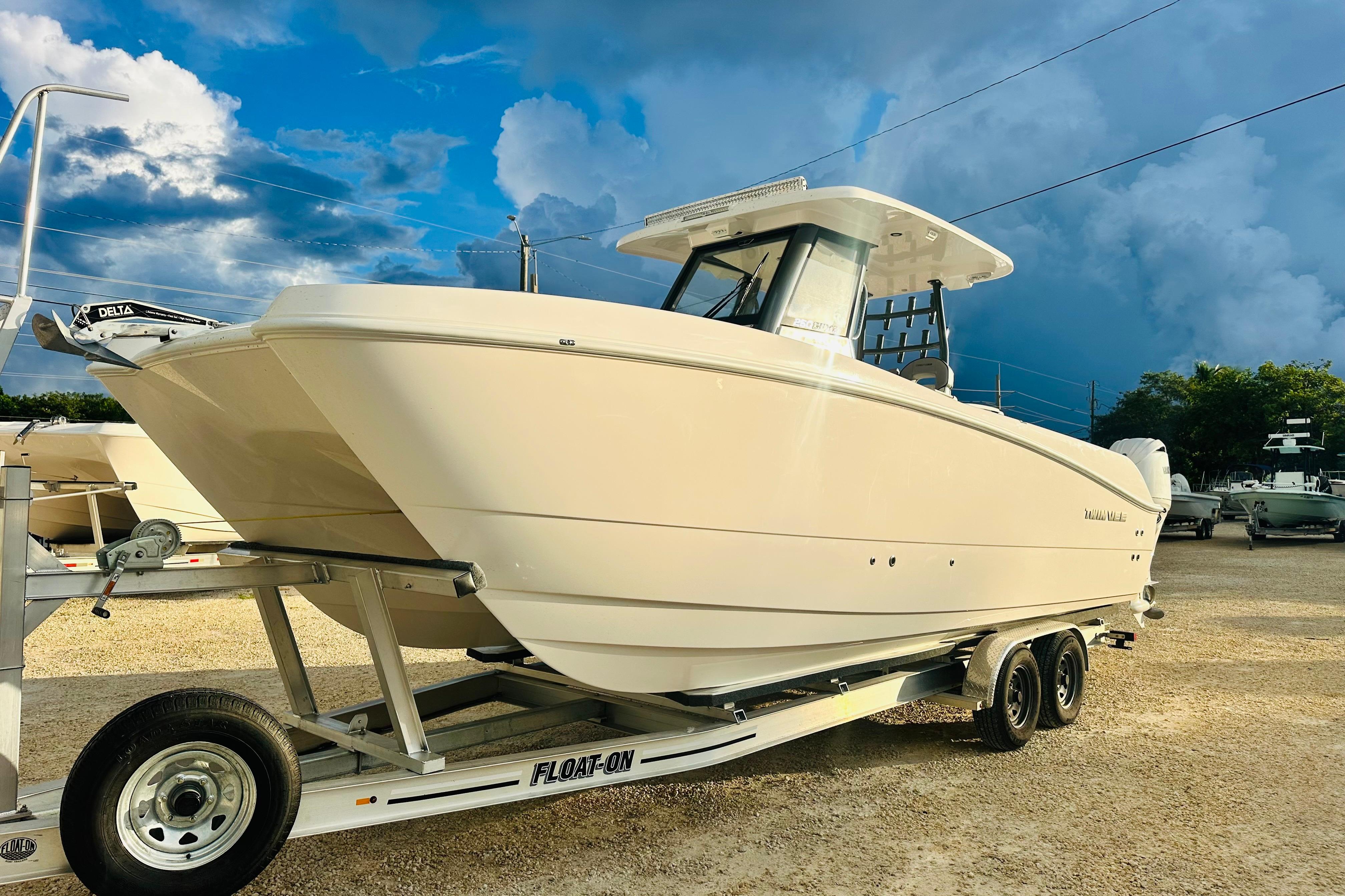 2026 Twin Vee 260 GFX2 CC