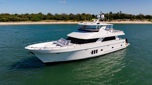 2012 Ocean Alexander 78