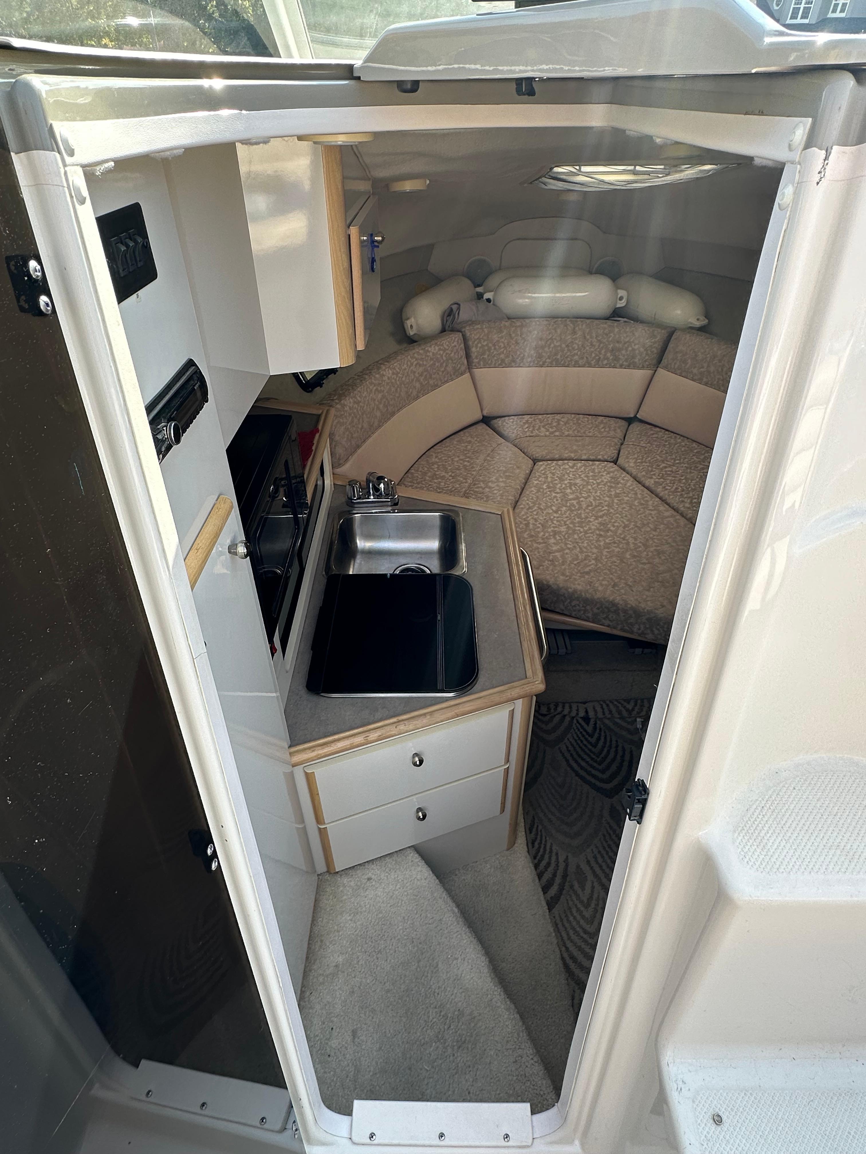 1995 Maxum 2400 SCR