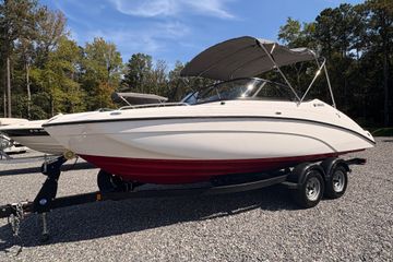 2018 Yamaha Boats SX210