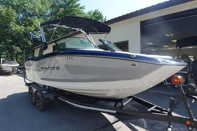 2024 MasterCraft NXT21