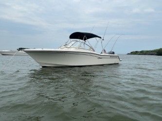 2018 Grady-White Freedom 235