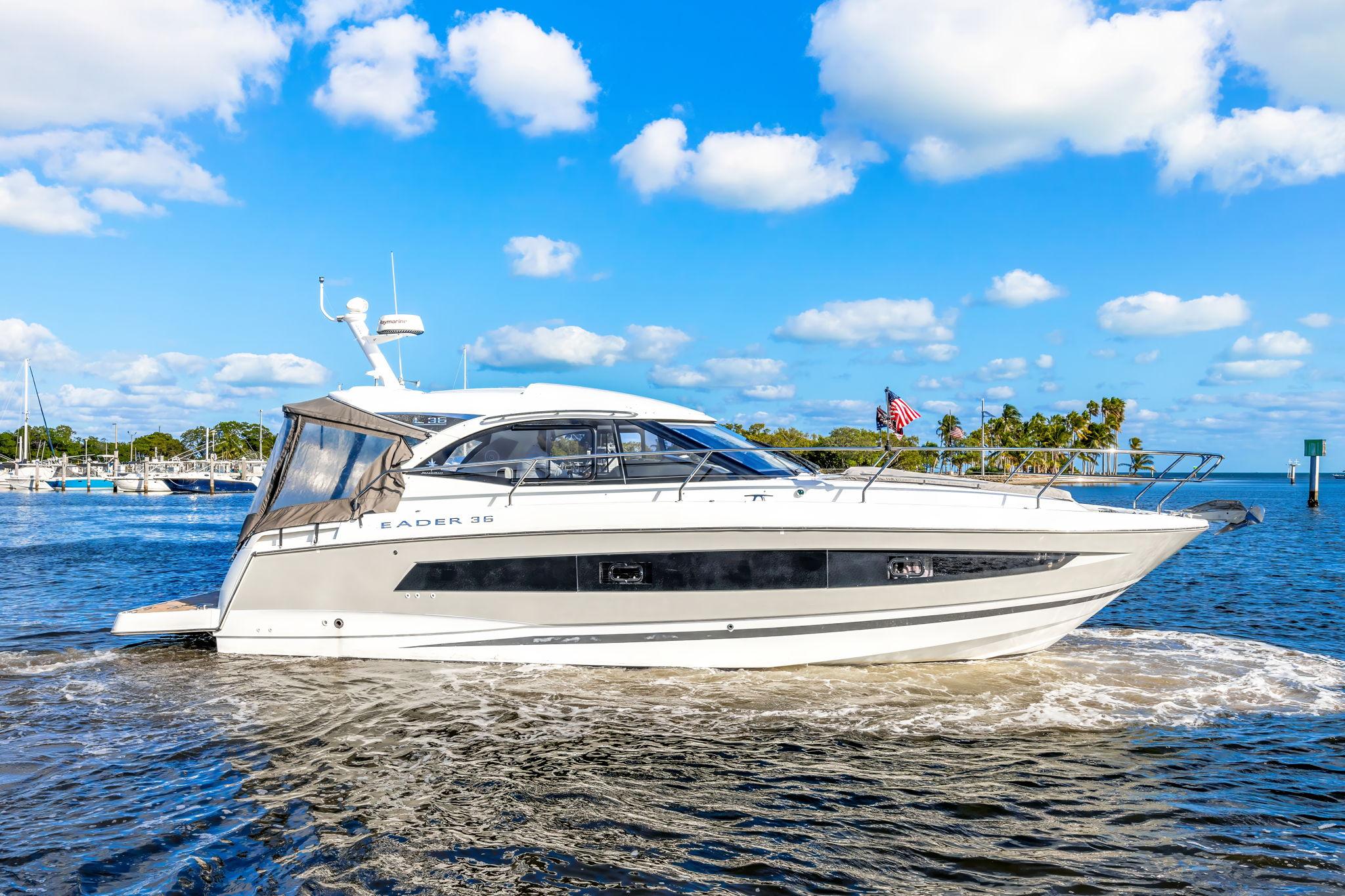 2018 Jeanneau Leader 36