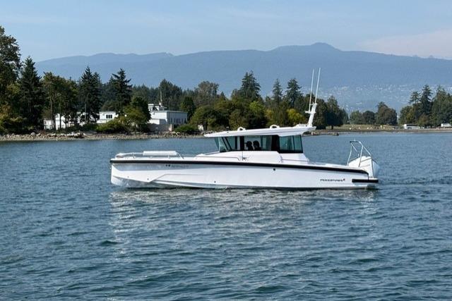 2026 Axopar 29XC Cross Cabin - Aft Sofa