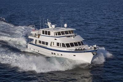 Outer Reef Yachts 860 DBMY Boat