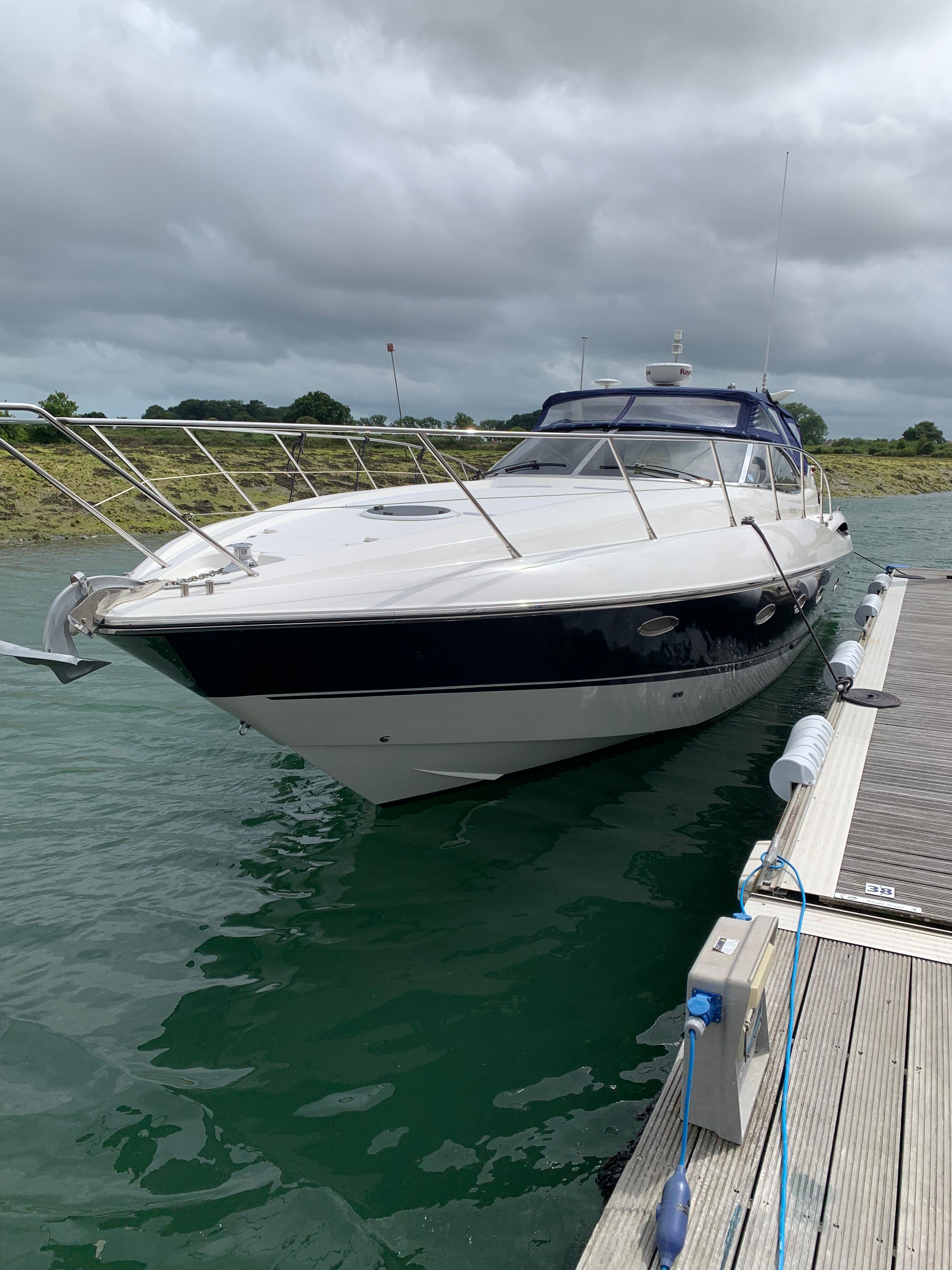 1998 Sunseeker Camargue 44