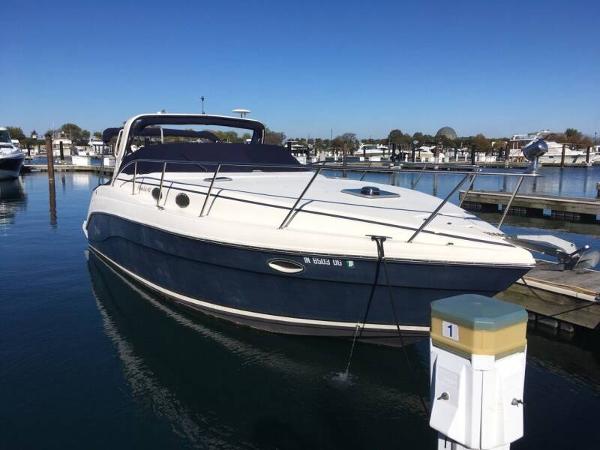 2003 Rinker 342 Fiesta Vee