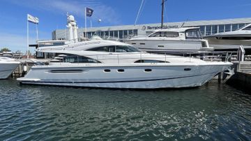 2004 Fairline Squadron 58