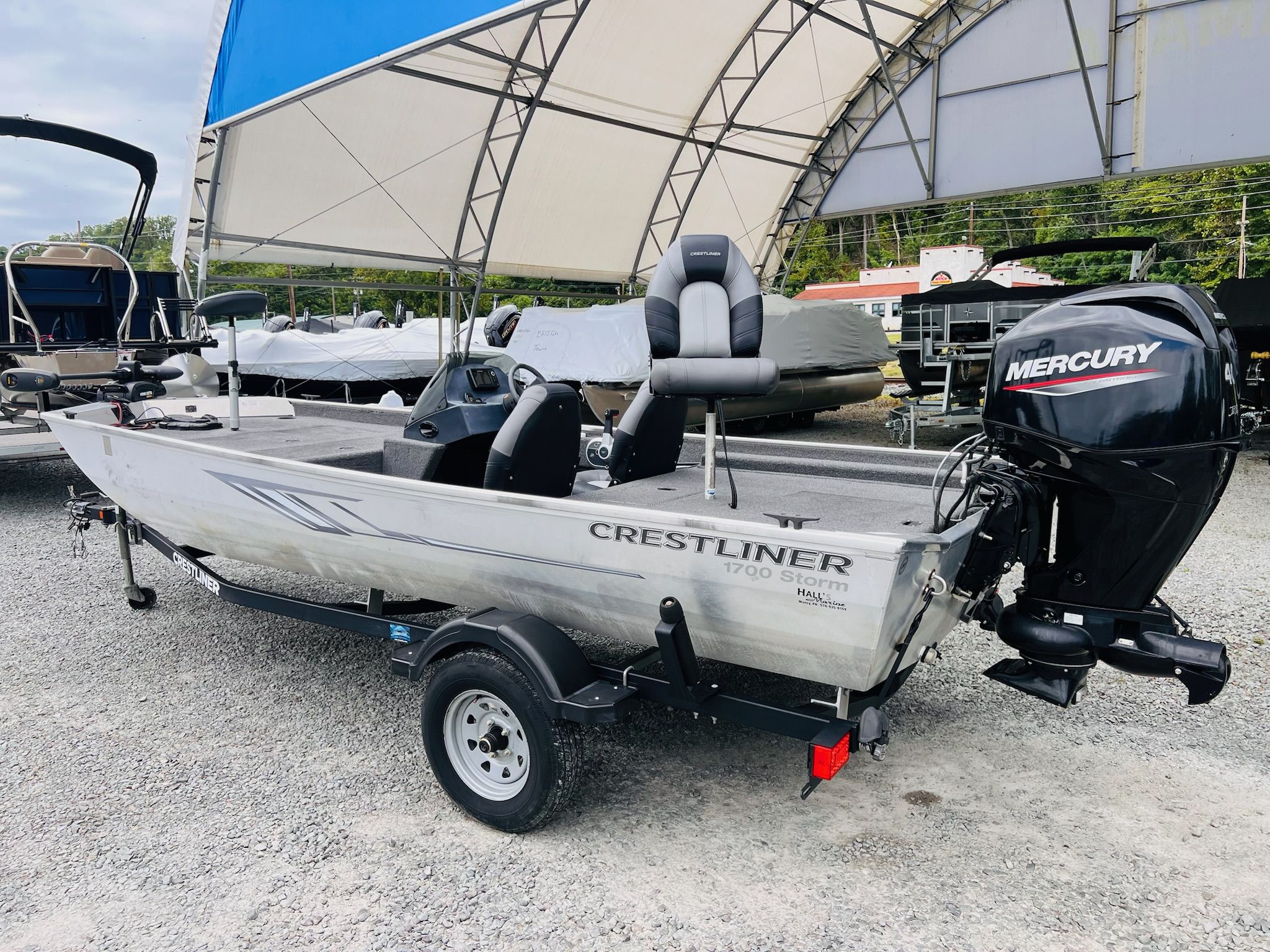 2020 Crestliner 1700 Storm