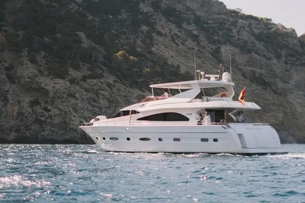 2000 Astondoa 82 GLX