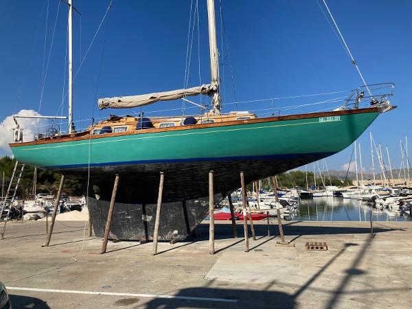 1981 Conrad 45