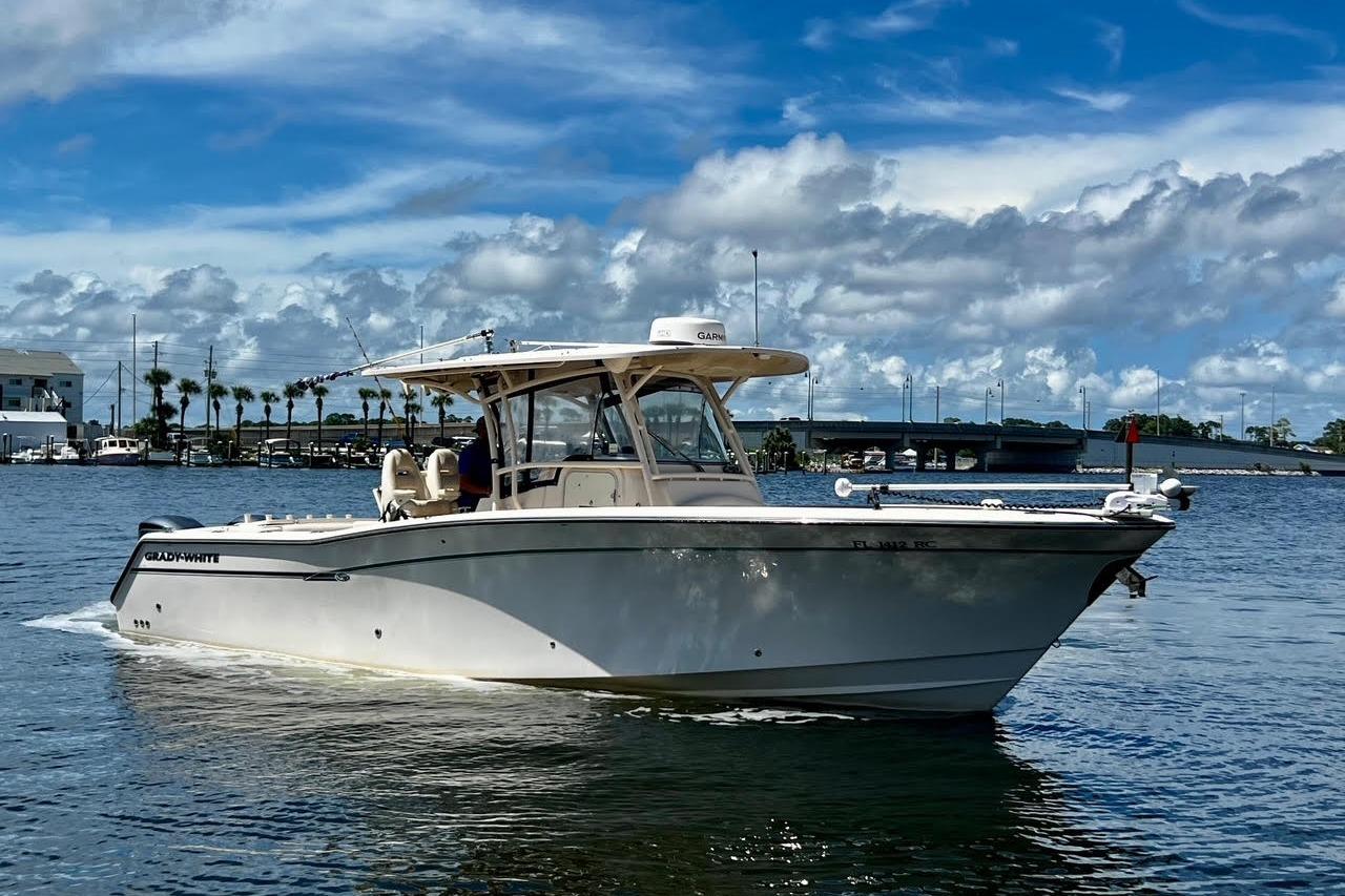 2015 Grady-White Canyon 336