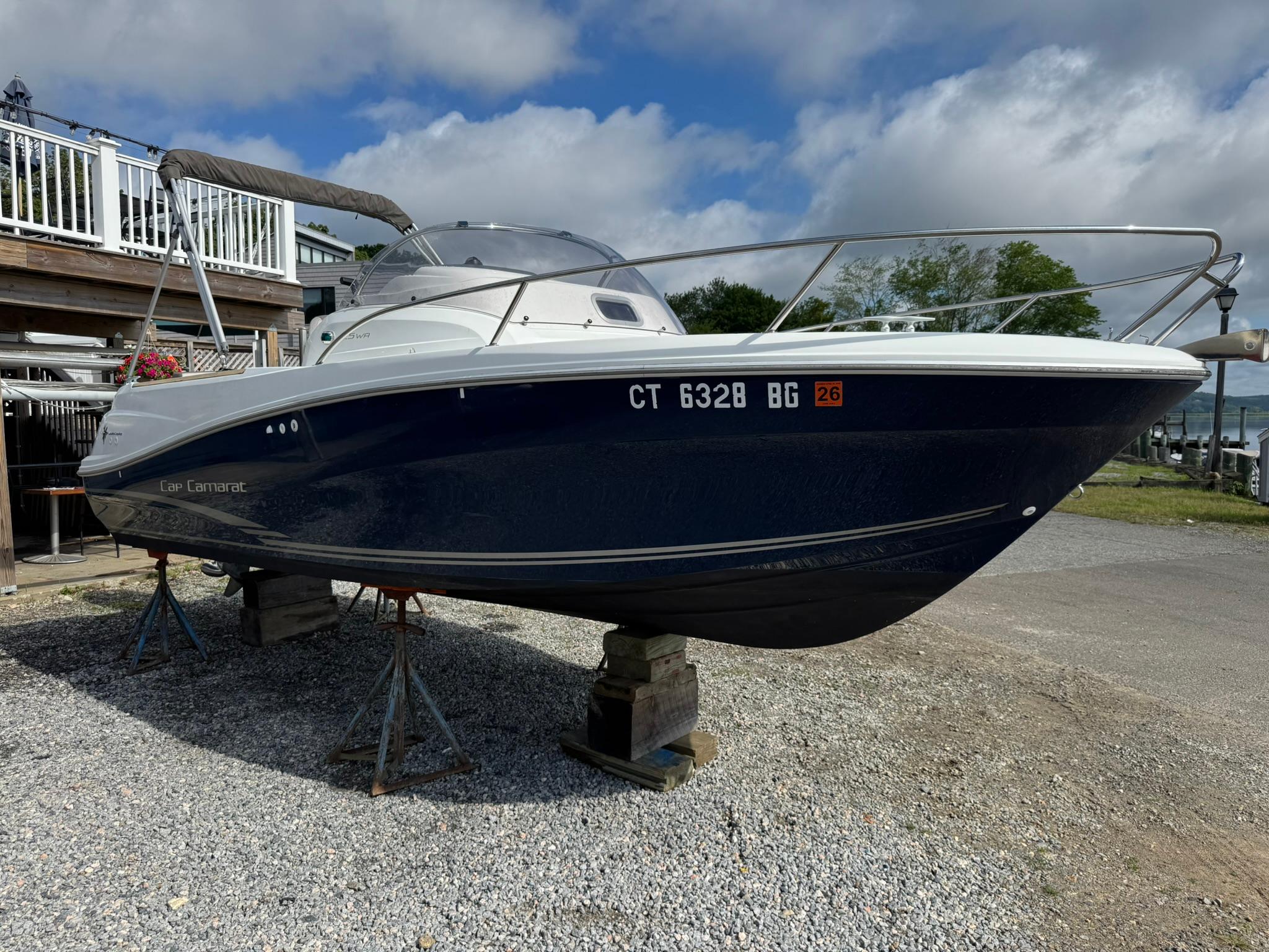 2015 Jeanneau Cap Camarat 6.5 WA