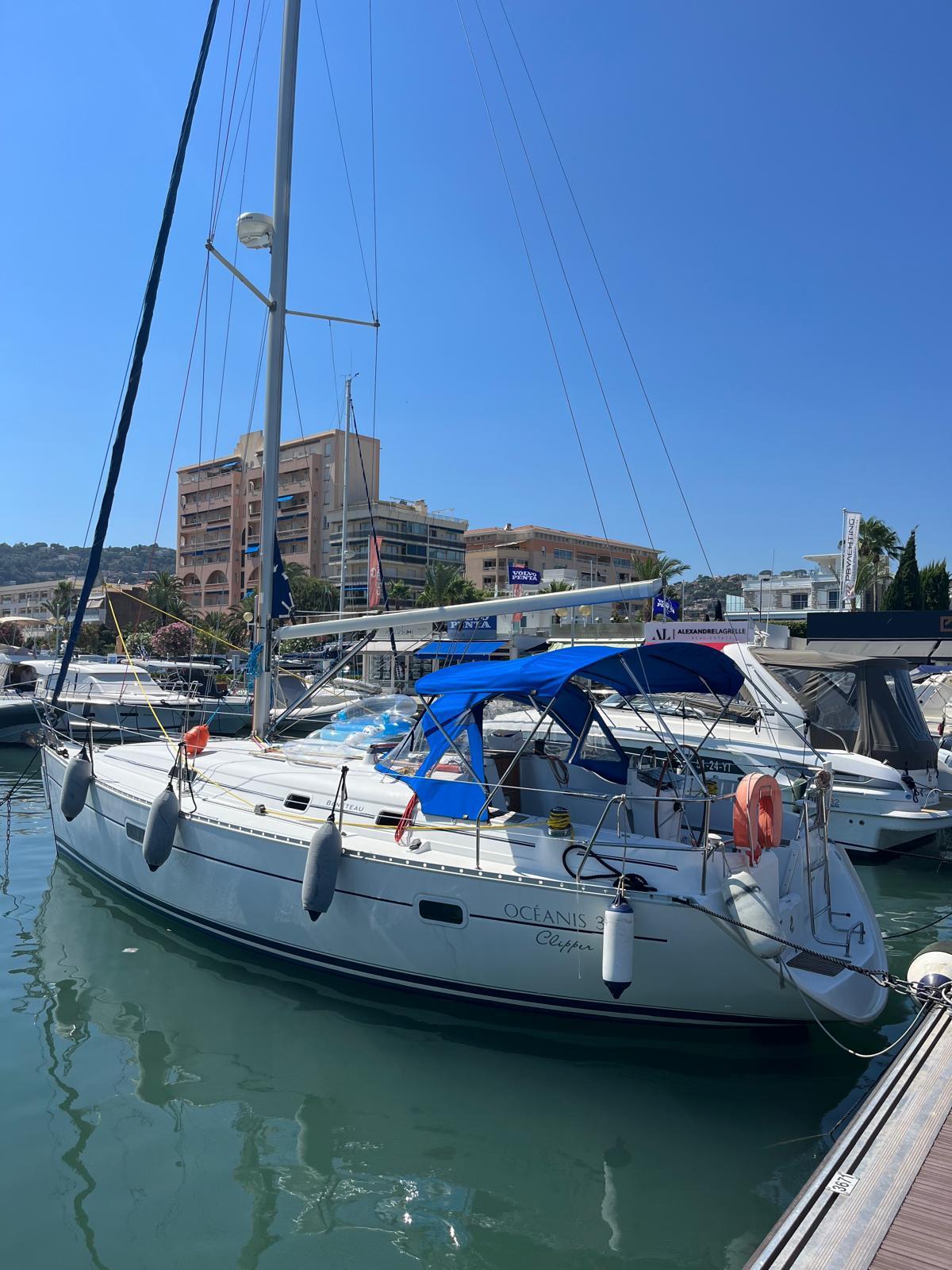 2001 Beneteau Oceanis Clipper 361