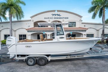 2022 Sea Hunt Ultra 255 SE