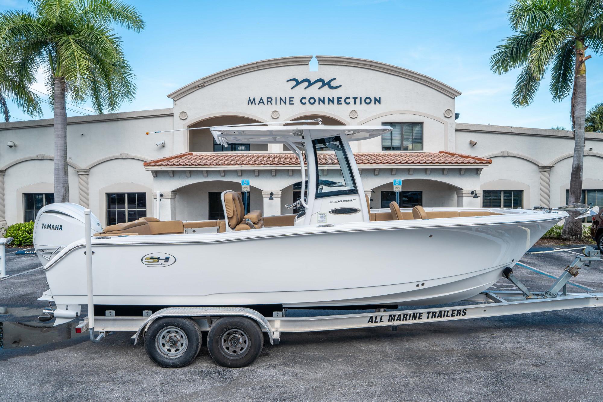 2022 Sea Hunt Ultra 255 SE