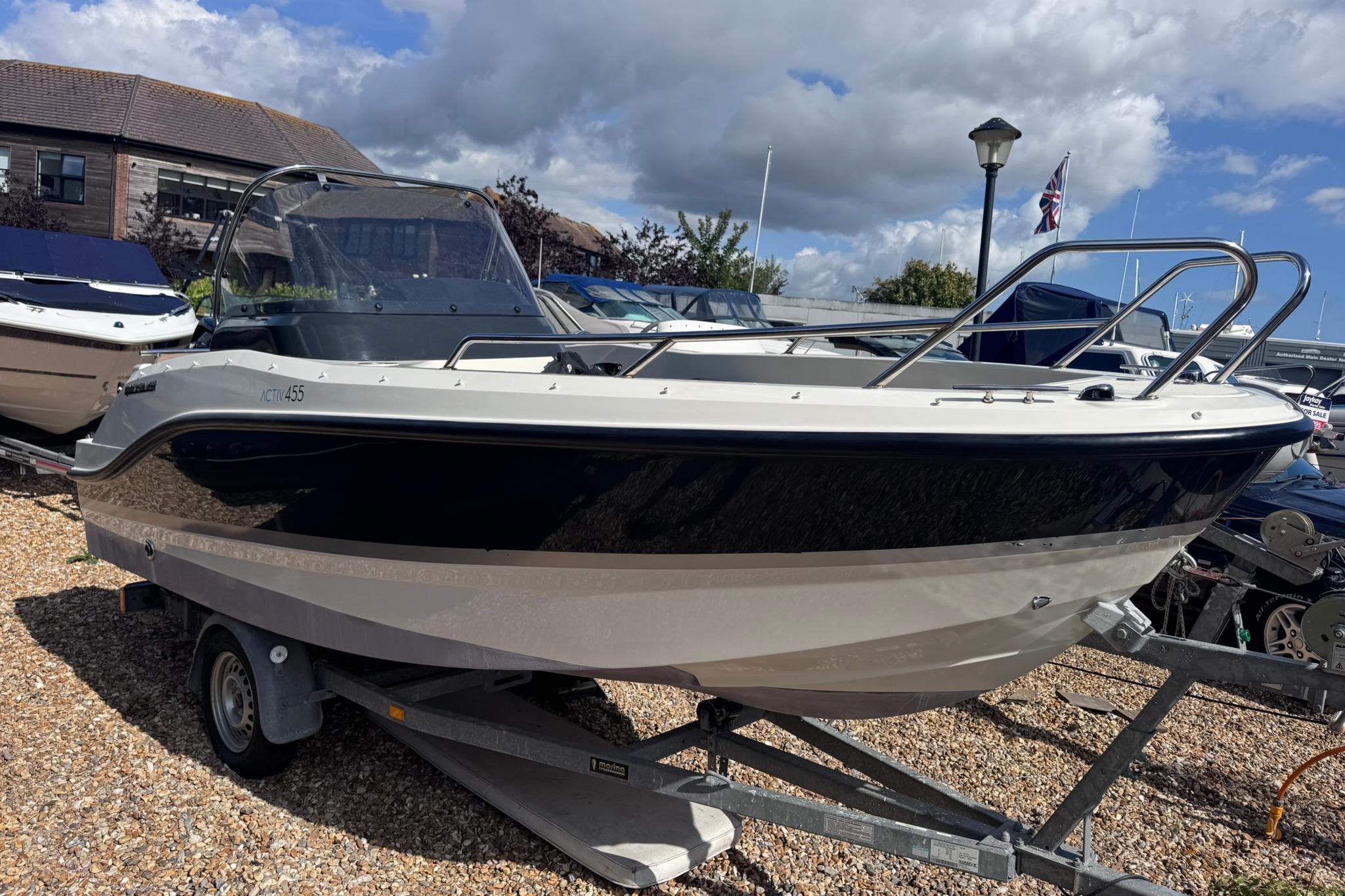 2021 Quicksilver Activ 455 Open