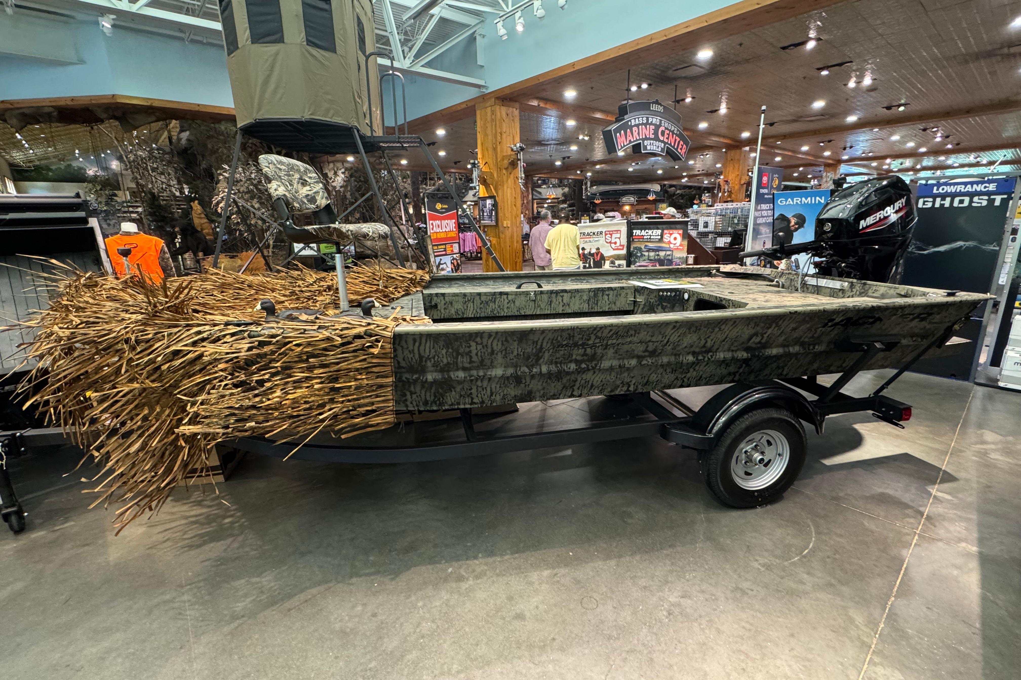 2026 Tracker Grizzly 1654 T Sportsman