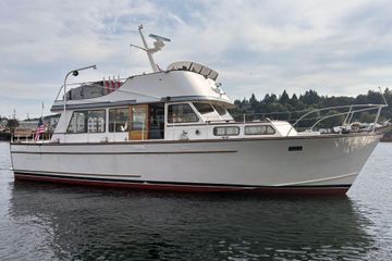 1971 Monk 43 Flybridge Sedan