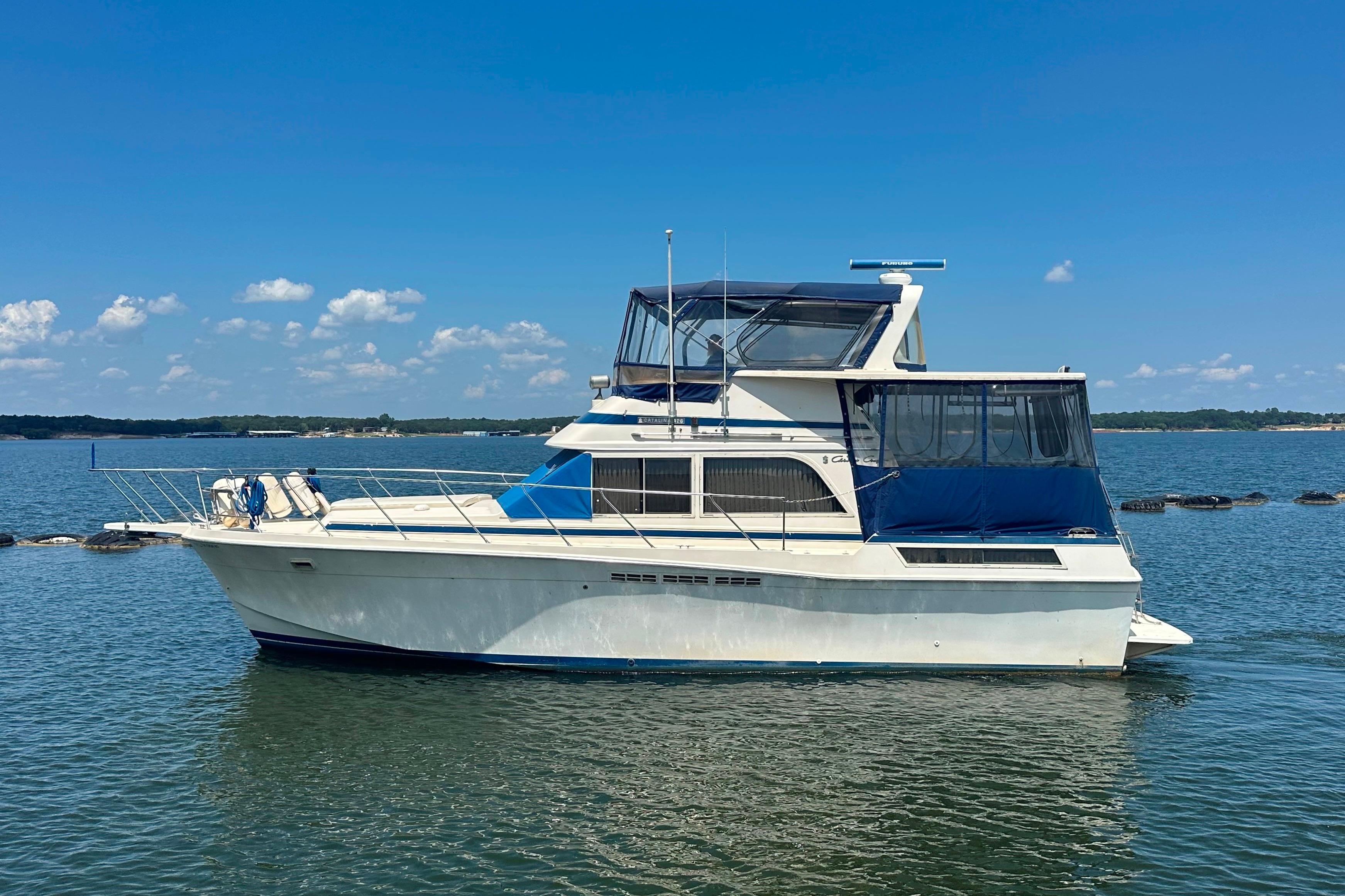 1985 Chris-Craft 426 Catalina