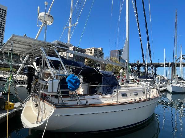 2002 Island Packet 380