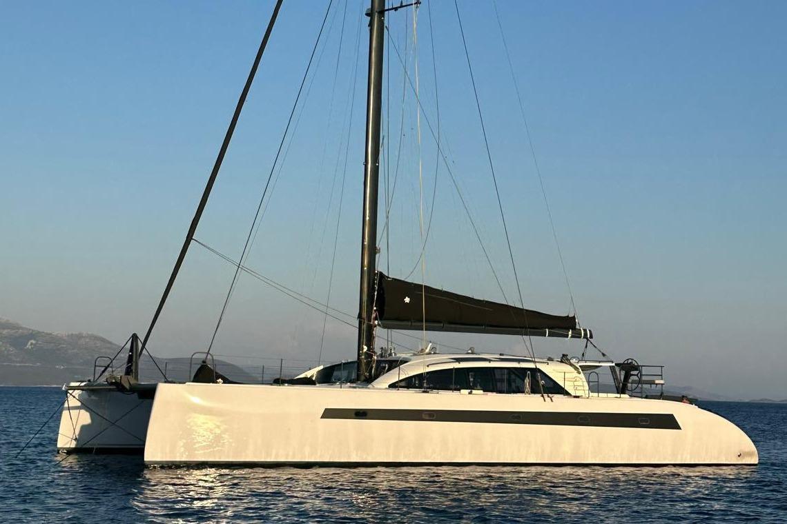 2019 Ice Yachts ice cat 67