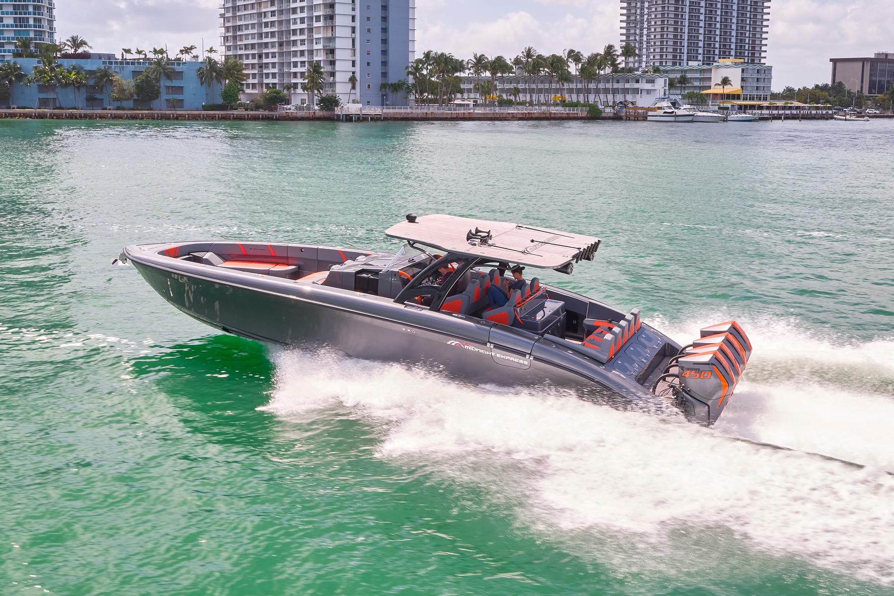 2022 Midnight Express 43 Open
