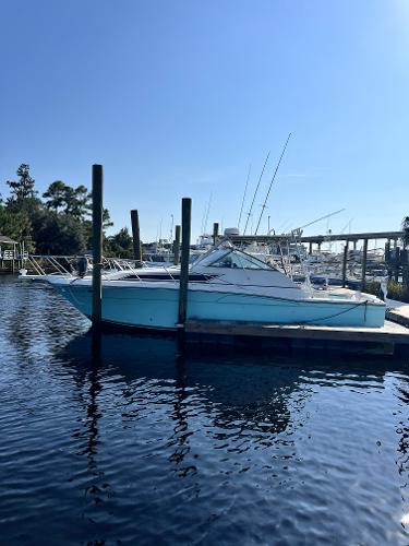 1989 Wellcraft Coastal 3300