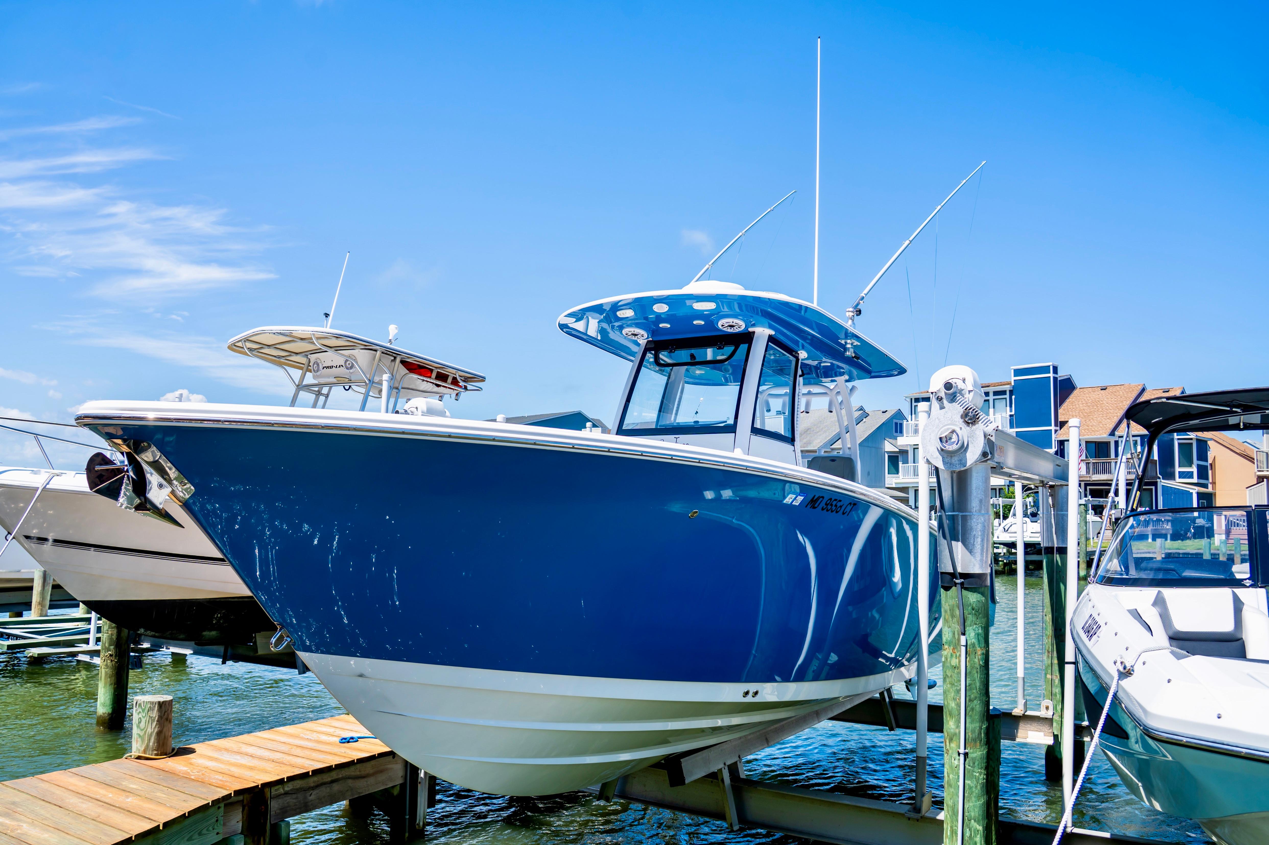 2022 Sportsman Open 282 Center Console
