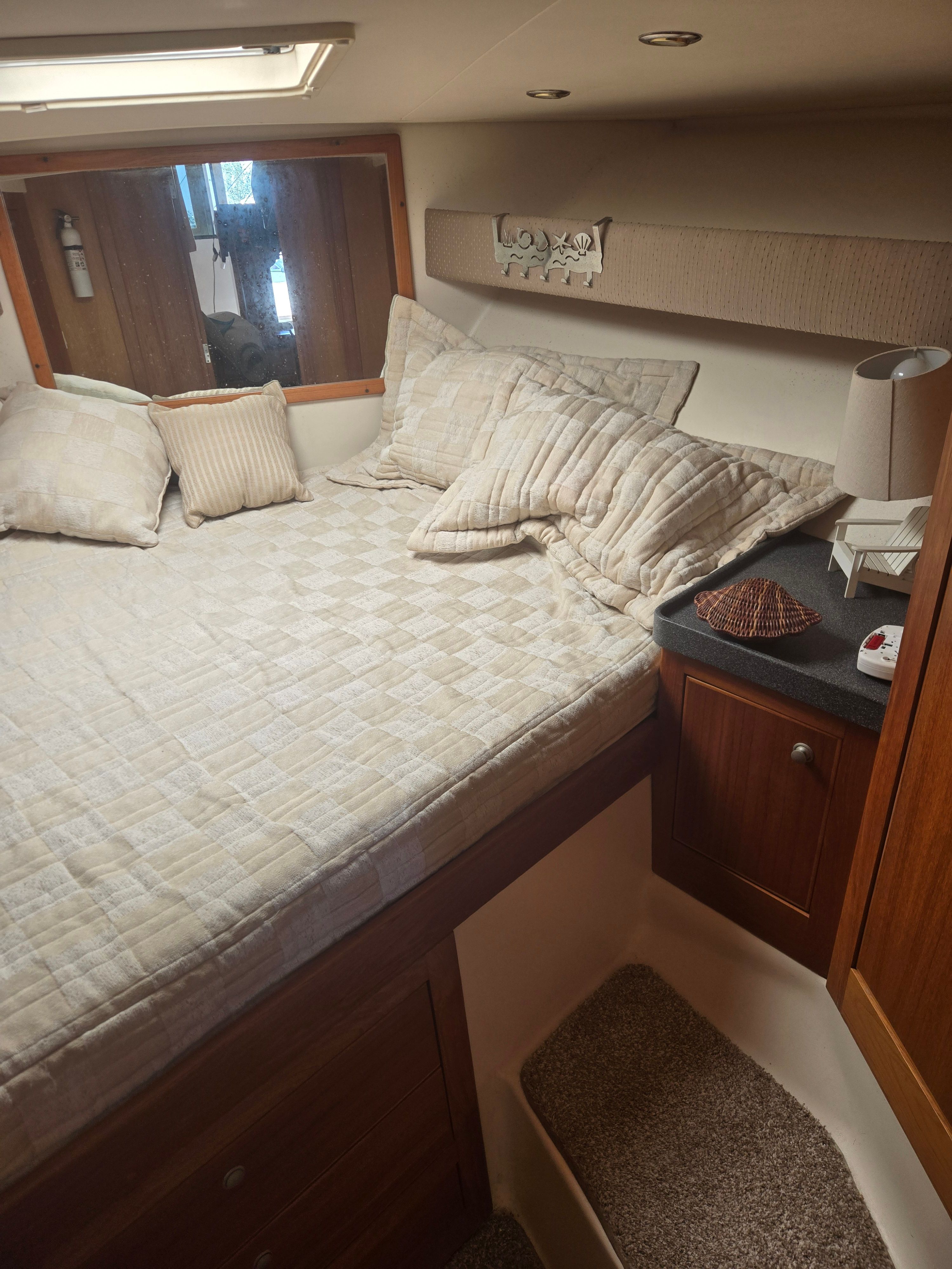 2002 Luhrs 340 Convertible