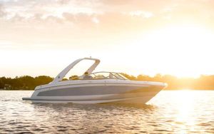 Regal 26 FasDeck Regal 26 Fasdeck bowrider motorboat for sale in Mallorca