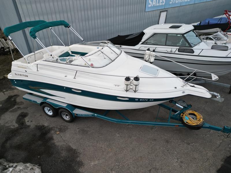 2000 Glastron 249