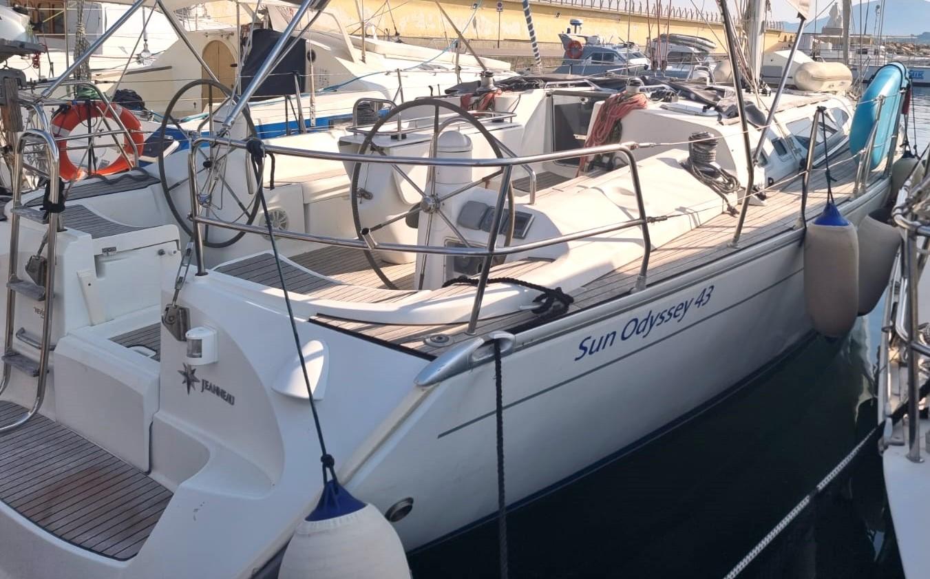 2002 Jeanneau Sun Odyssey 43