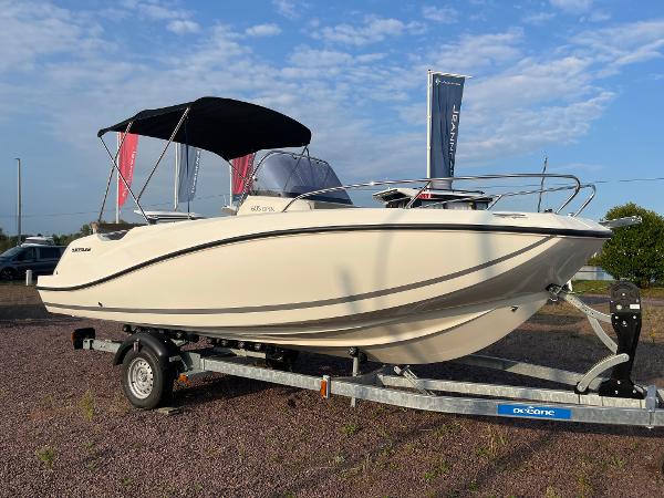 Quicksilver Activ 605 Open