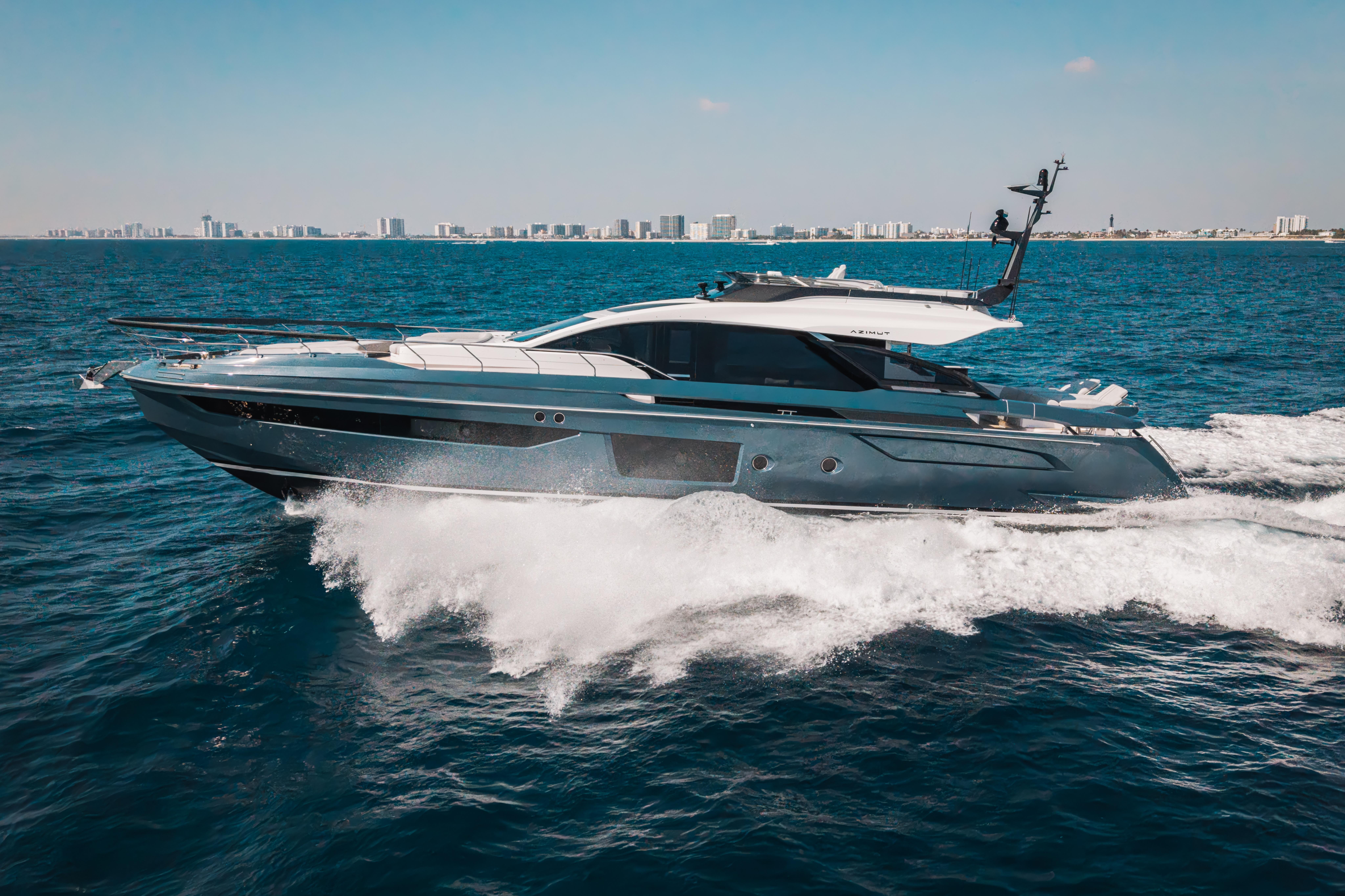 2025 Azimut S8