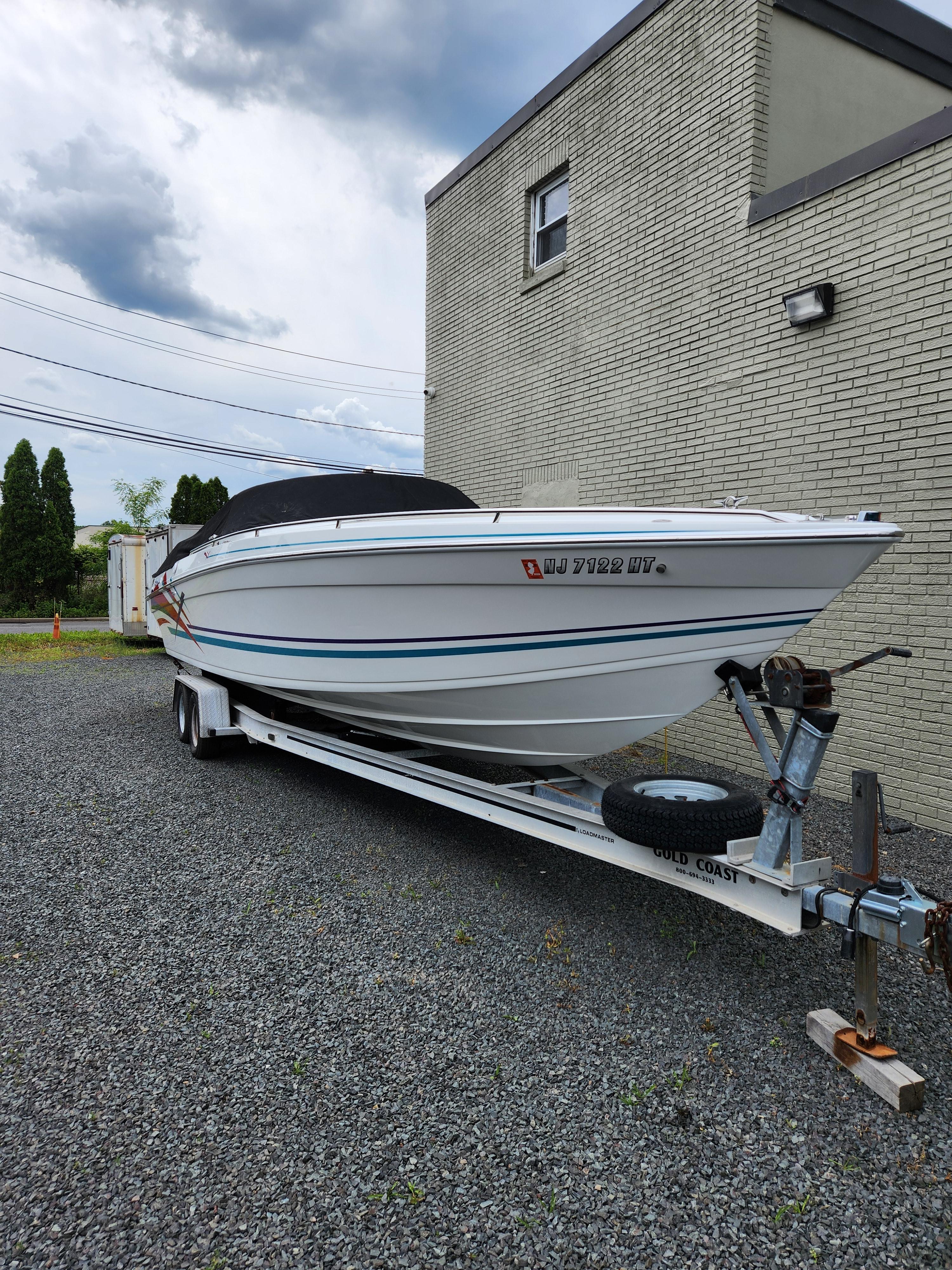 トンフンニ SOLD - 2000 DONZI 22 ZX - ONLY 425 Hours! - For Sale + Video
