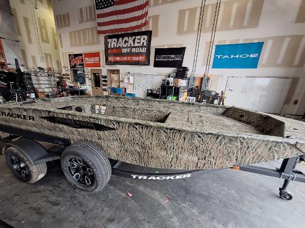 2025 Tracker Grizzly 1650 T Prairie Wings Edition