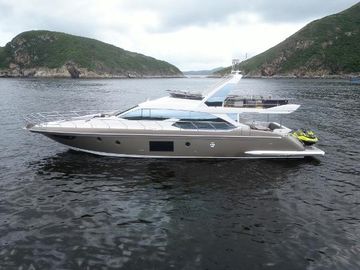 2017 Azimut 66