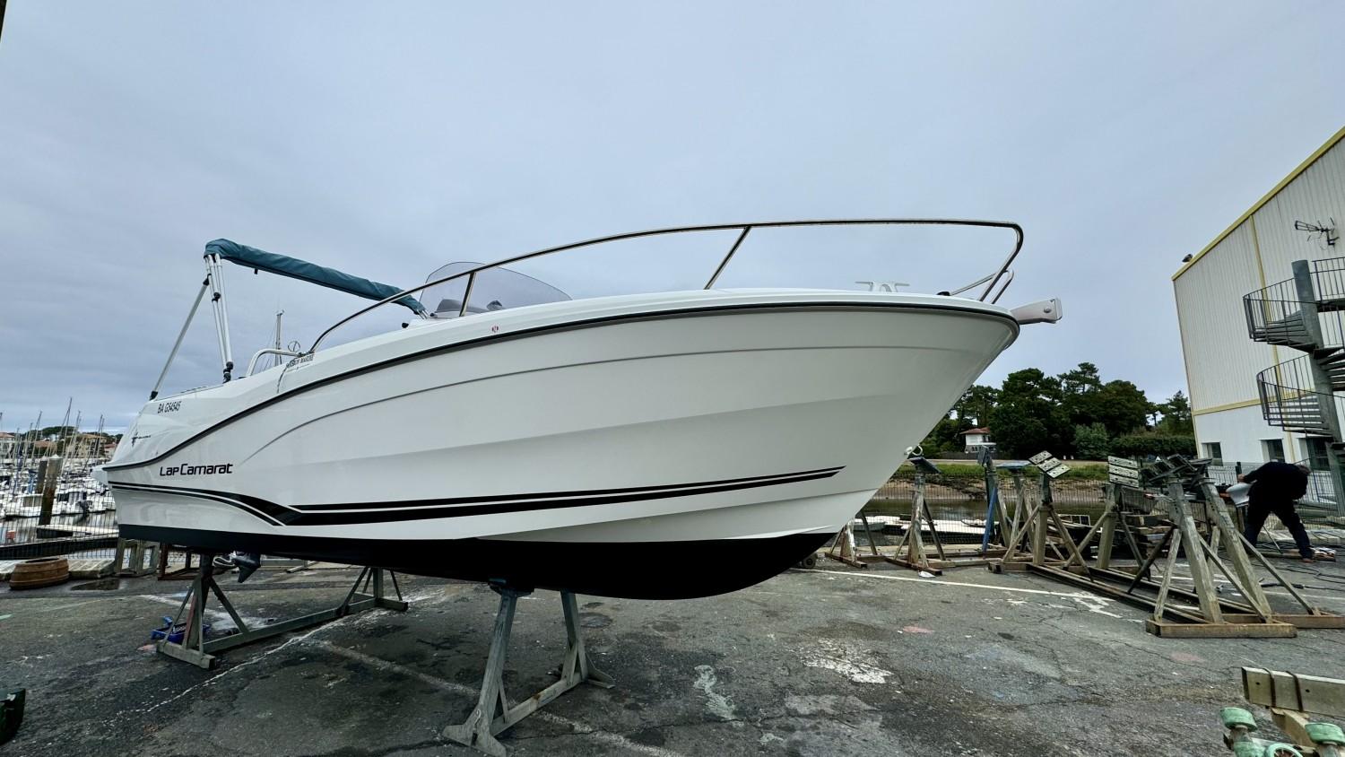 Jeanneau CAP CAMARAT 6.5 CC Série 3