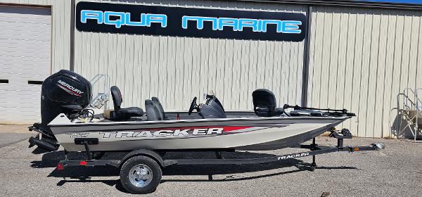 2025 Tracker Pro Team 175