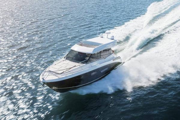 2024 Regal 42 Grande Coupe