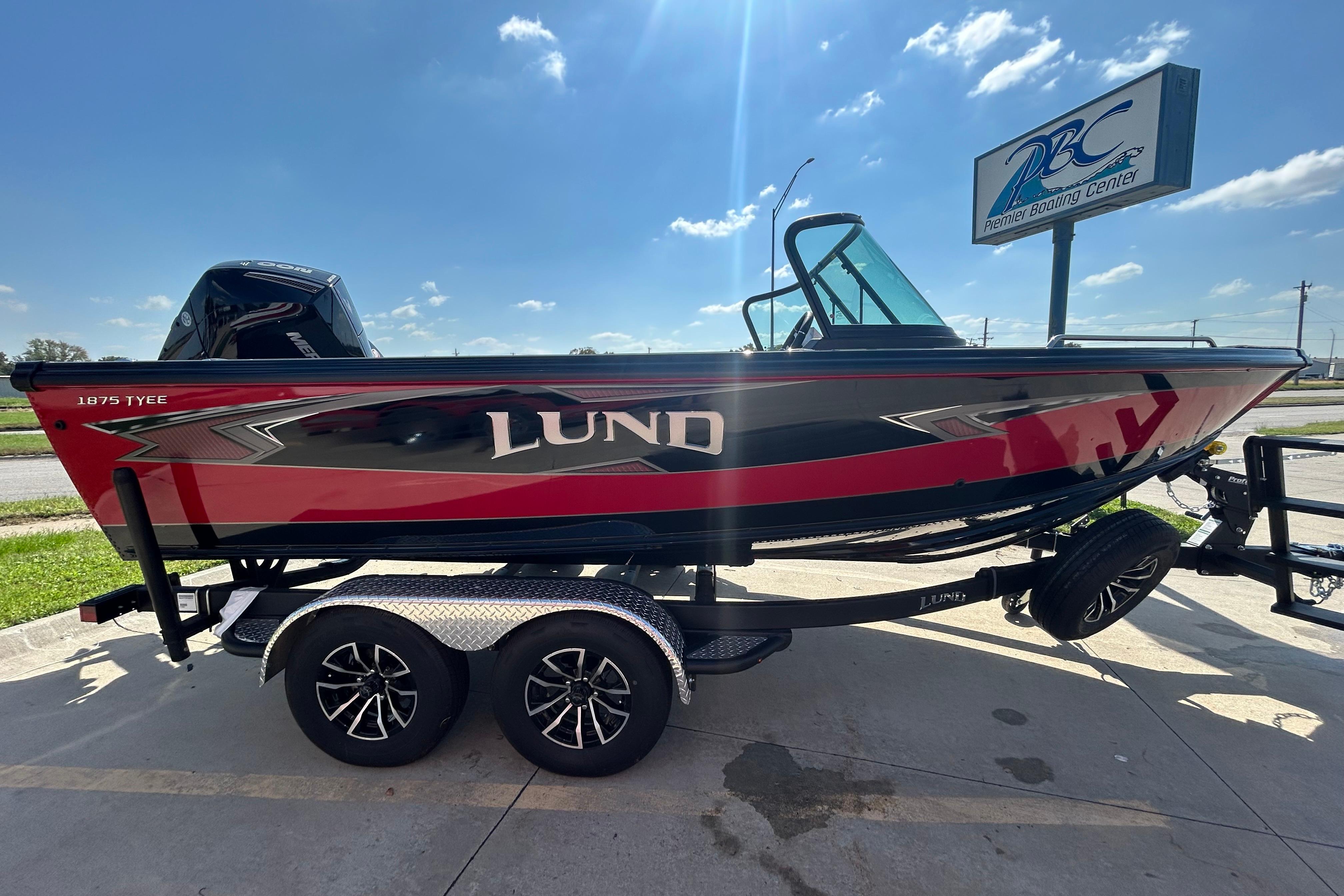 2026 Lund 1875 Tyee
