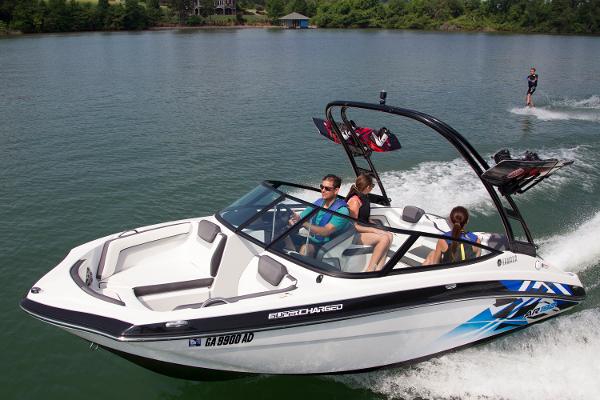 Yamaha Boats AR192 Manufacturer Provided Image