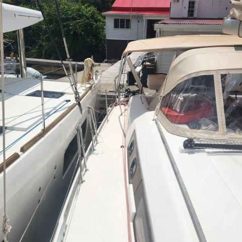Dufour 520 Dufour 520