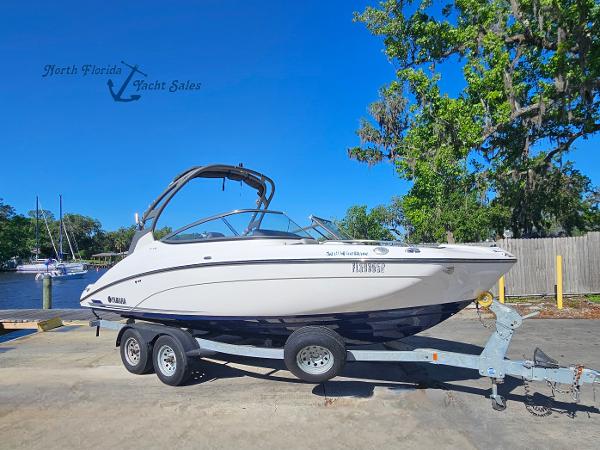 2020 Yamaha Boats 212