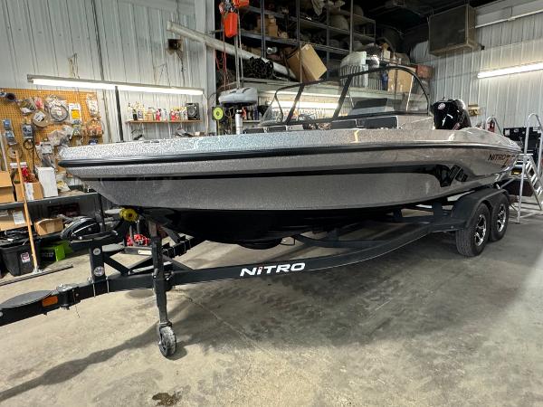 2024 Nitro ZV20
