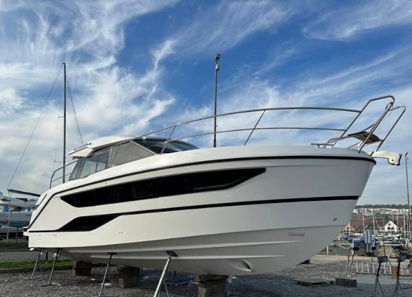 2024 Bavaria SR38 HT