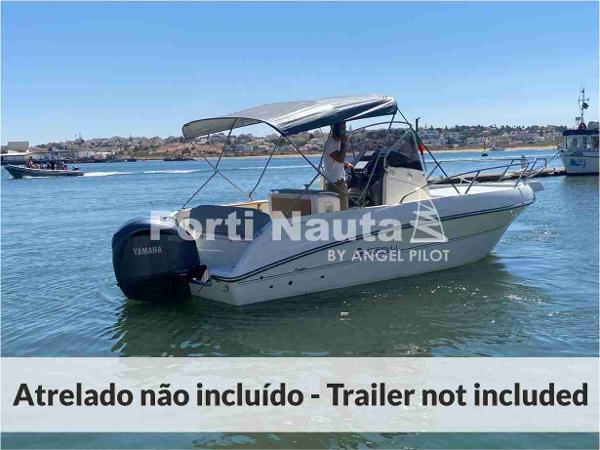 Capelli CAP 25 Open 2021 Capelli CAP 25 Open boat on water, Yamaha engine, trailer not included.