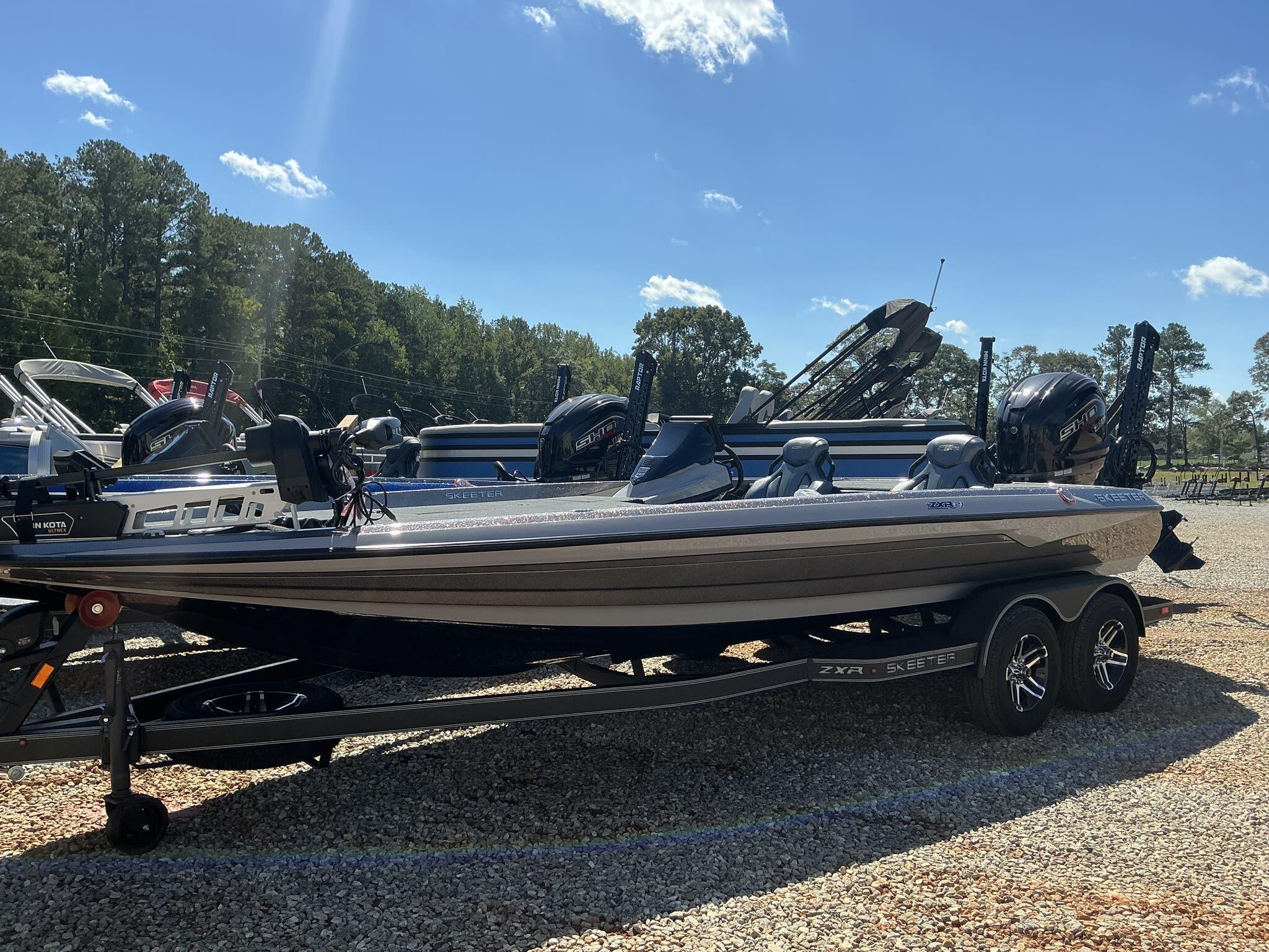 2025 Skeeter ZXR Series ZXR21 COLOR 3