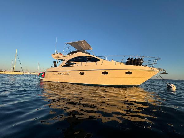 Azimut 39 Fly